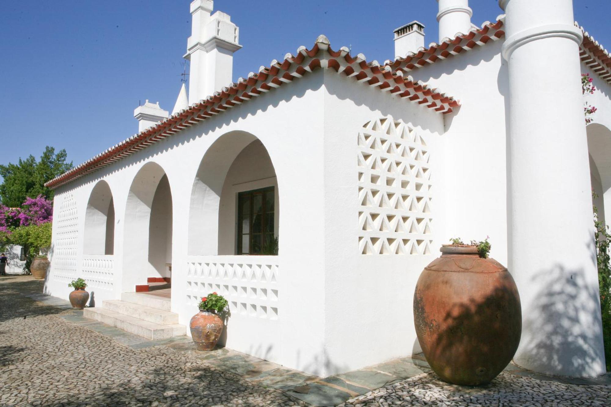 Monte Dos Pensamentos - Turismo Rural エストレモス エクステリア 写真